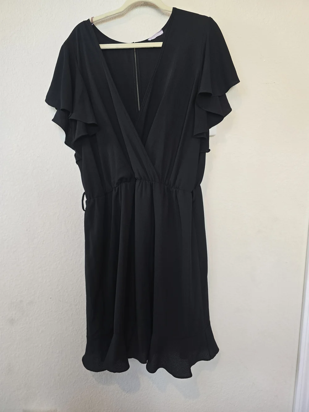 Chicsoul Black Flutter Sleeve Wrap Dress Sz 16